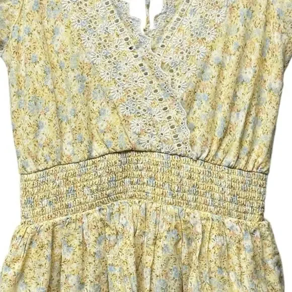 American Eagle Garden Party Wrap Dress Size Small Tiered Yellow Floral Cottage - Picture 8 of 8